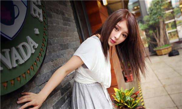 东河想找一个女性生孩子给报酬-｛找个女人生孩子多少钱｝